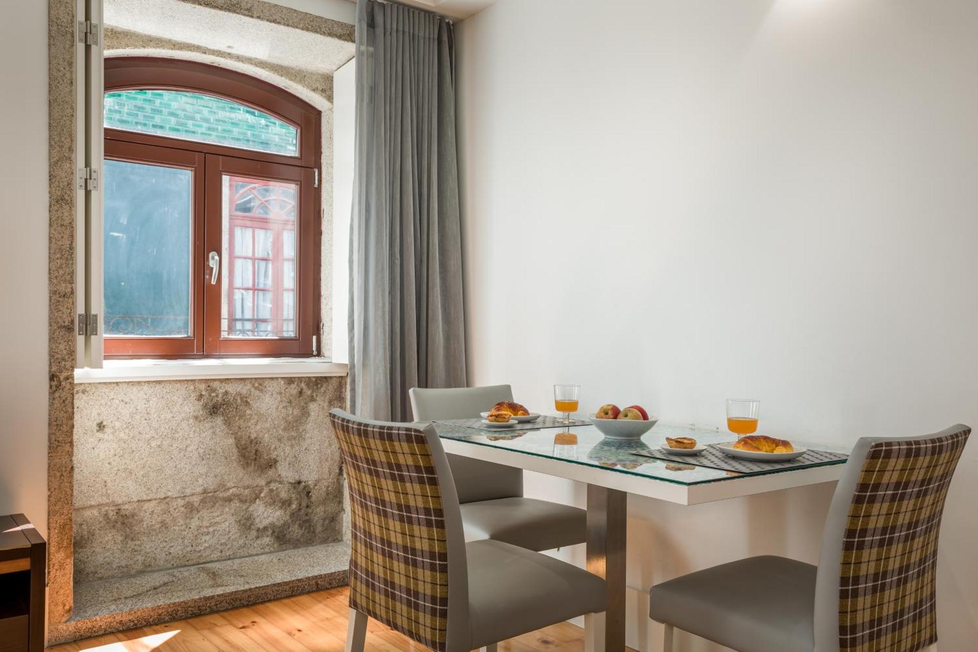 Bra.Com Apartments Oporto Pinheiros Экстерьер фото