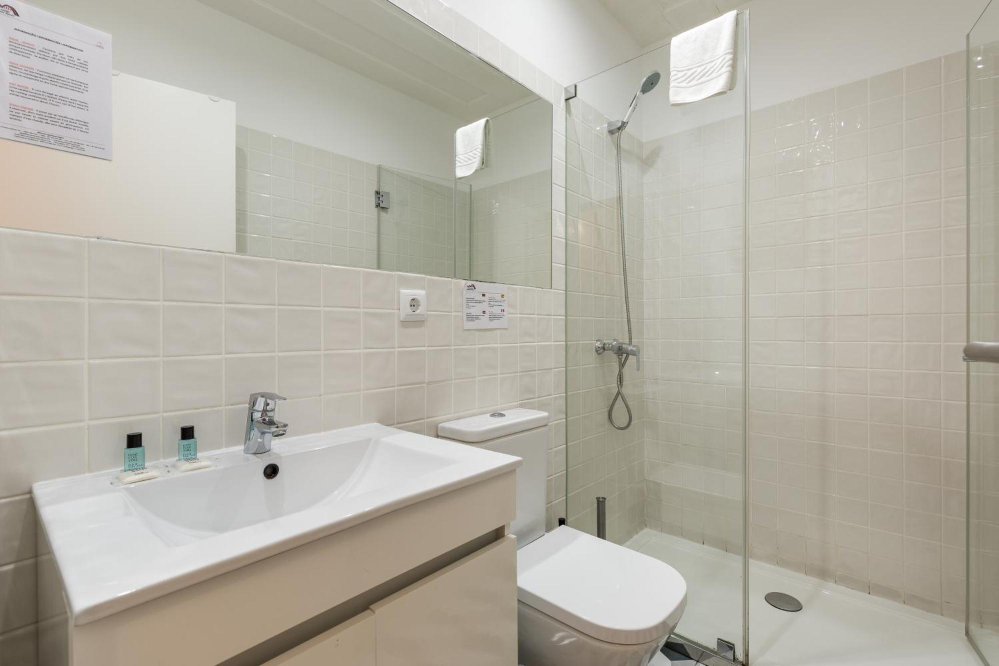 Bra.Com Apartments Oporto Pinheiros Экстерьер фото